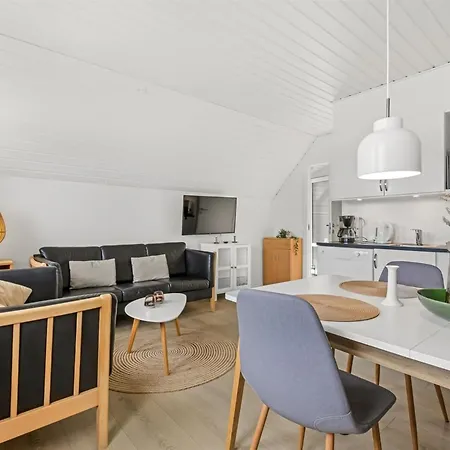 Apartment Lotte - 2-3km From The Sea By Interhome